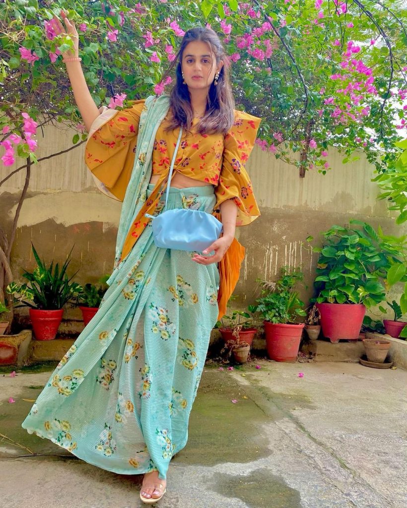 Hira Mani's Signature Saree Look Caused Fierce Criticism From The Netizens Again