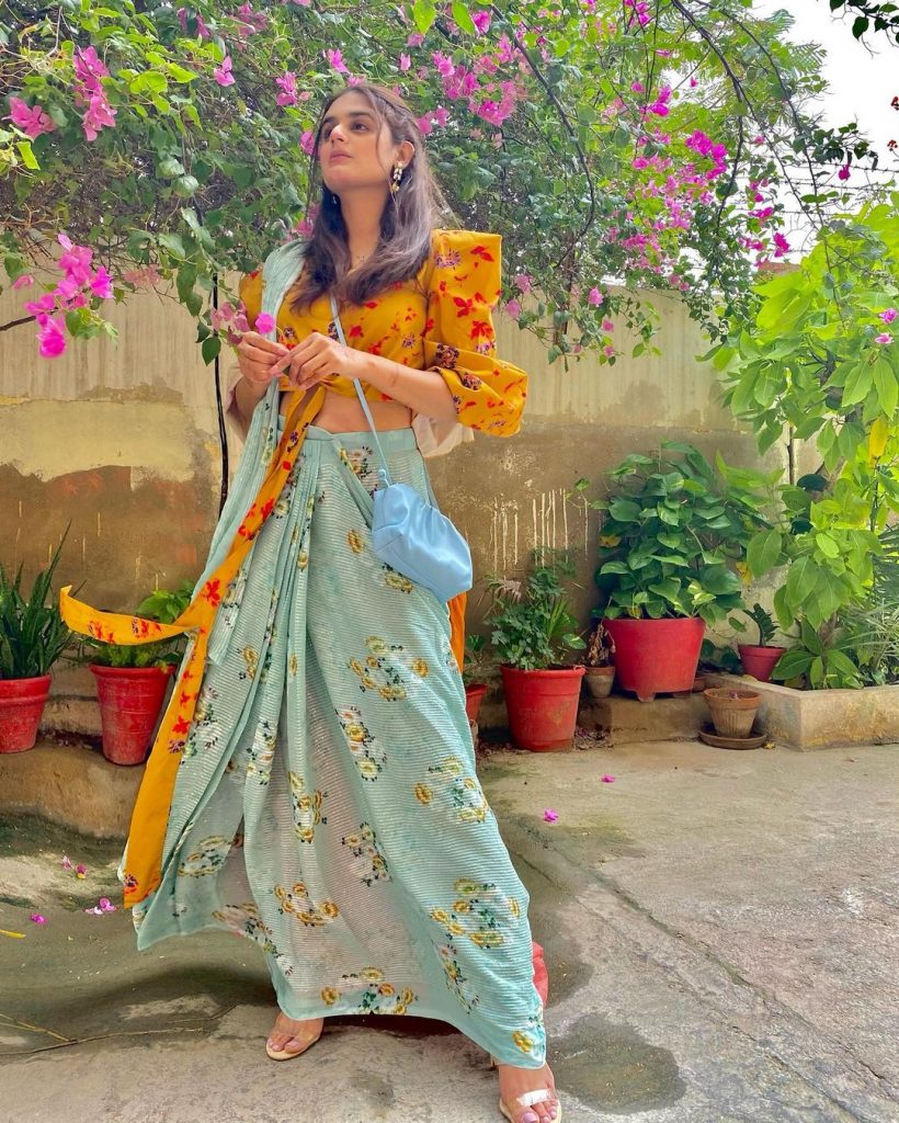Hira Mani's Signature Saree Look Caused Fierce Criticism From The Netizens Again