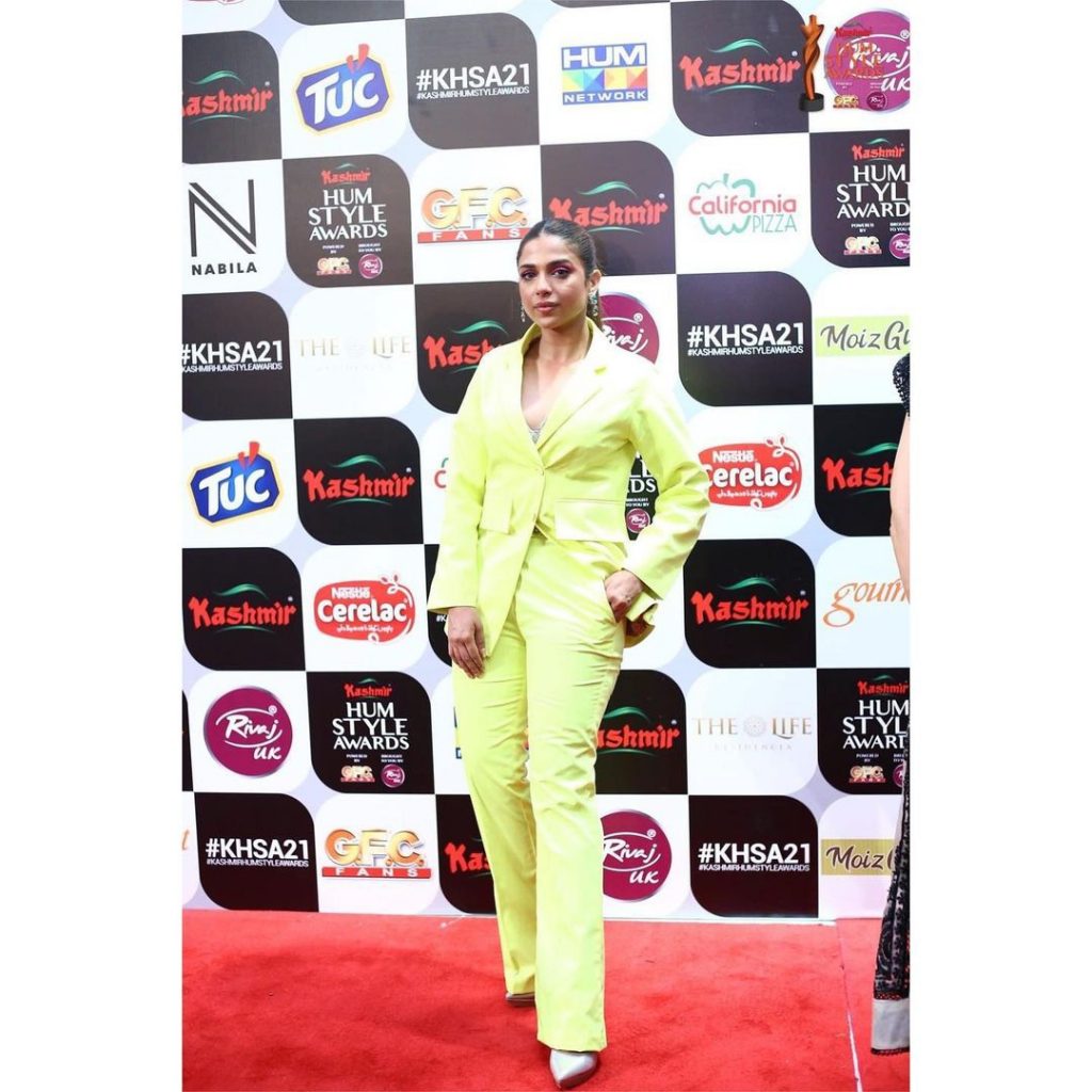 Celebrities Spotted At The Red Carpet Of 5th Hum Style Awards