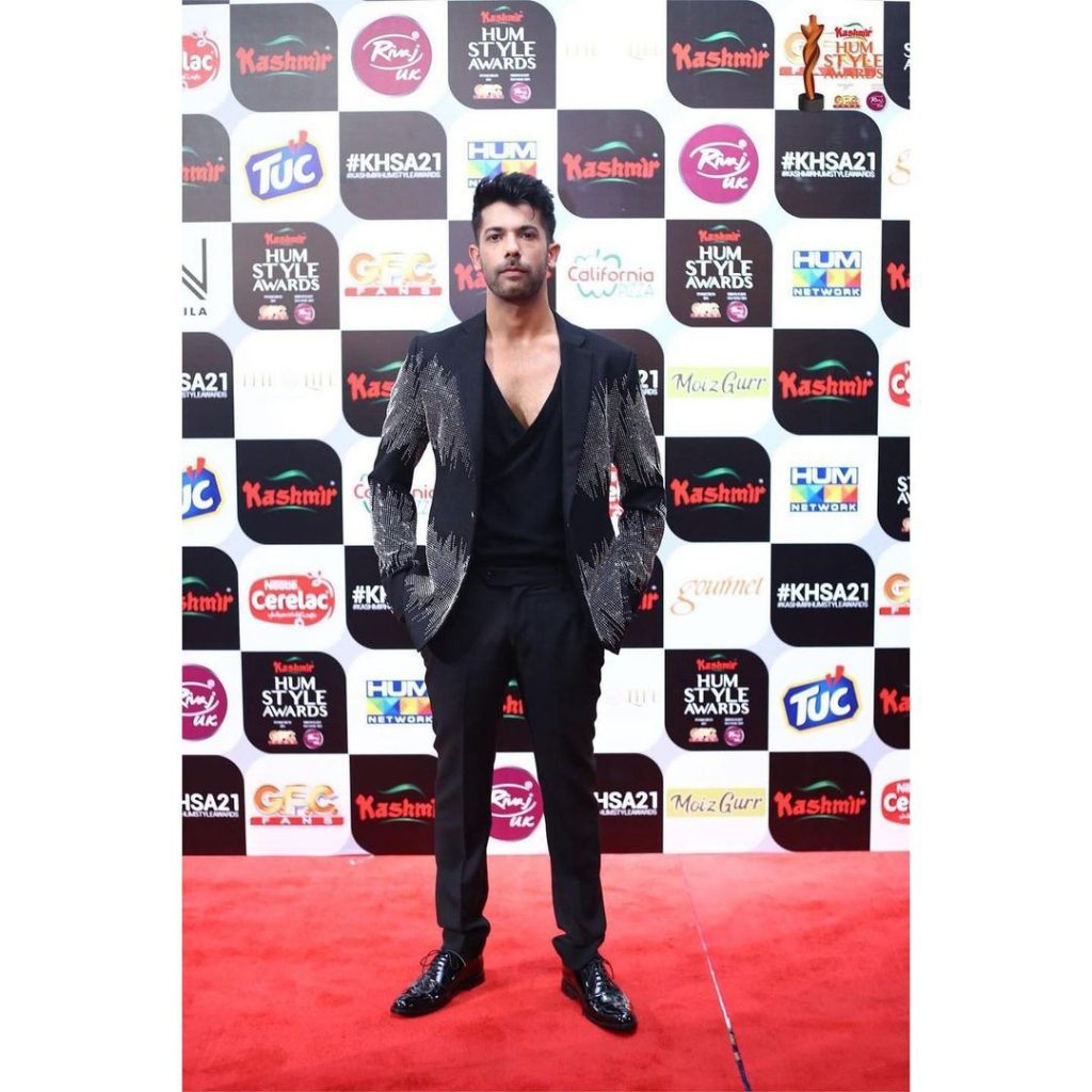 Celebrities Spotted At The Red Carpet Of 5th Hum Style Awards