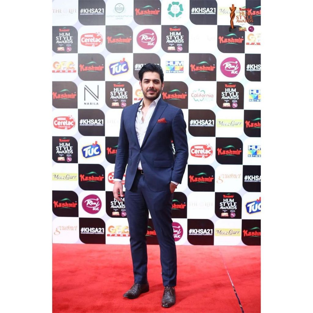 Celebrities Spotted At The Red Carpet Of 5th Hum Style Awards