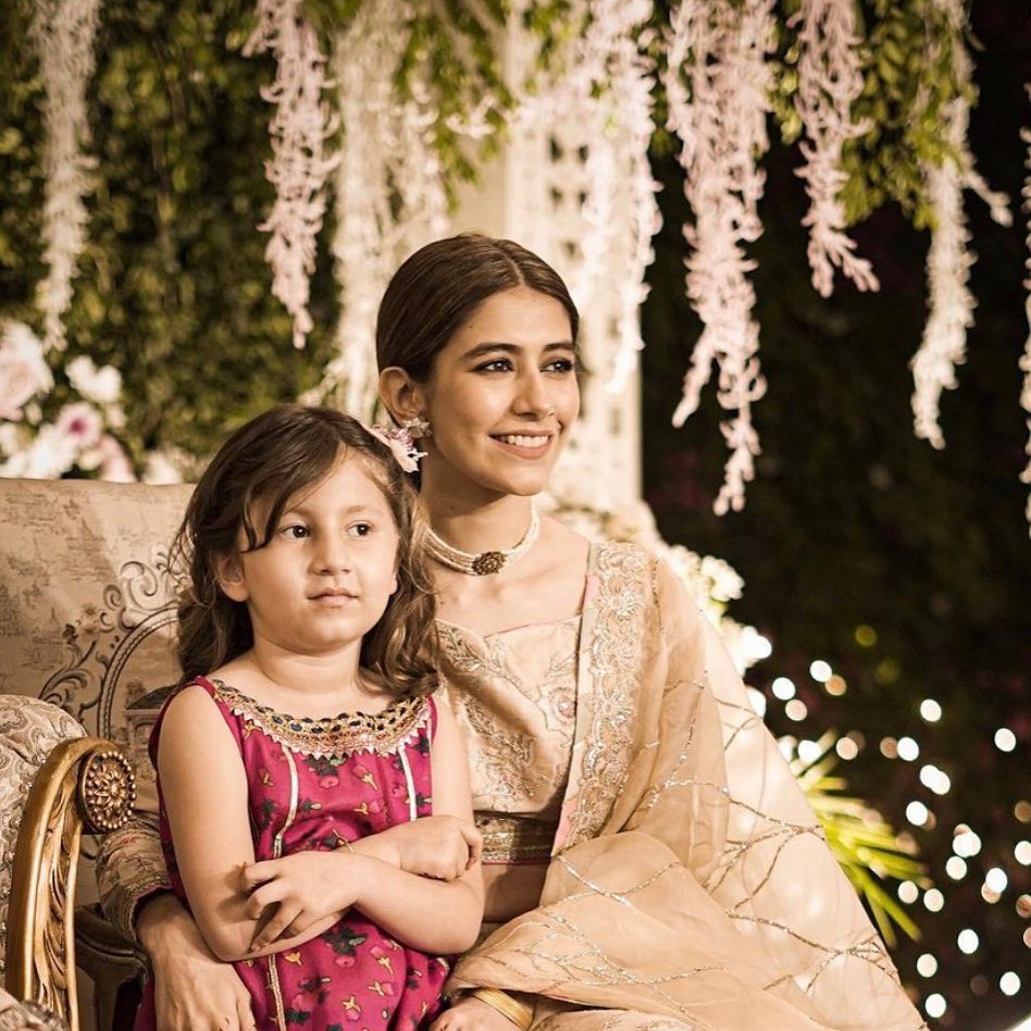 Adorable Throwback Pictures Of Syra Yousuf With Her Daughter