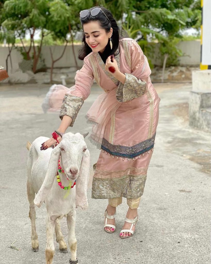 Beguiling Pictures Of Celebrities From Eid-ul-Adha Day 1