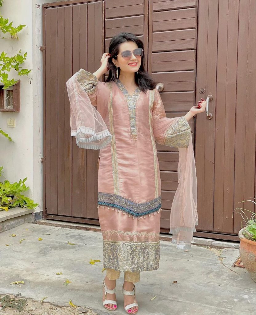 Beguiling Pictures Of Celebrities From Eid-ul-Adha Day 1