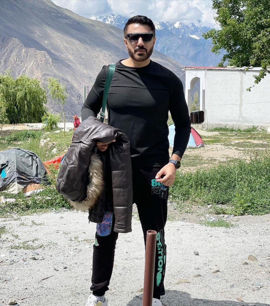 Rockstar Mustafa Zahid Enjoying Vacations In The Mountains