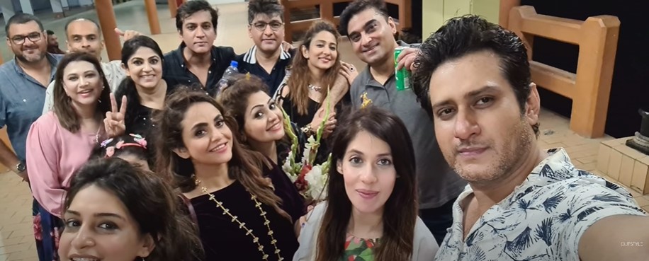Nadia Khan Having Fun With Friends At Yacht Party