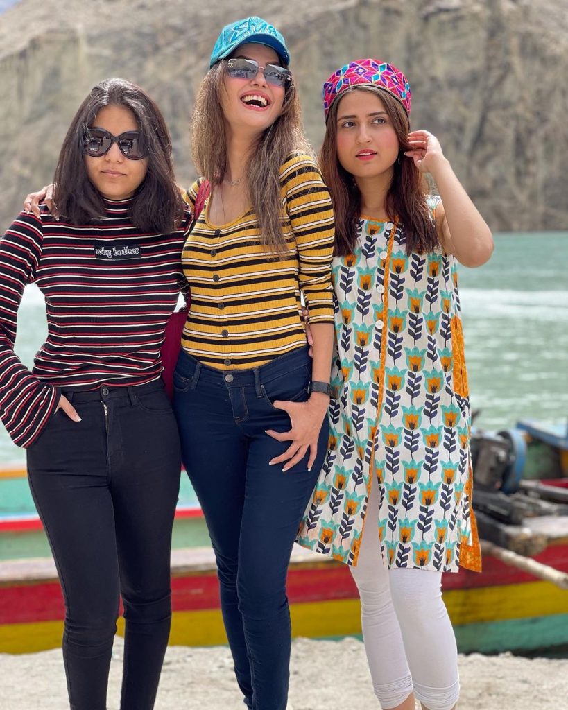 Natasha Hussain Vacationing With Daughters In Hunza