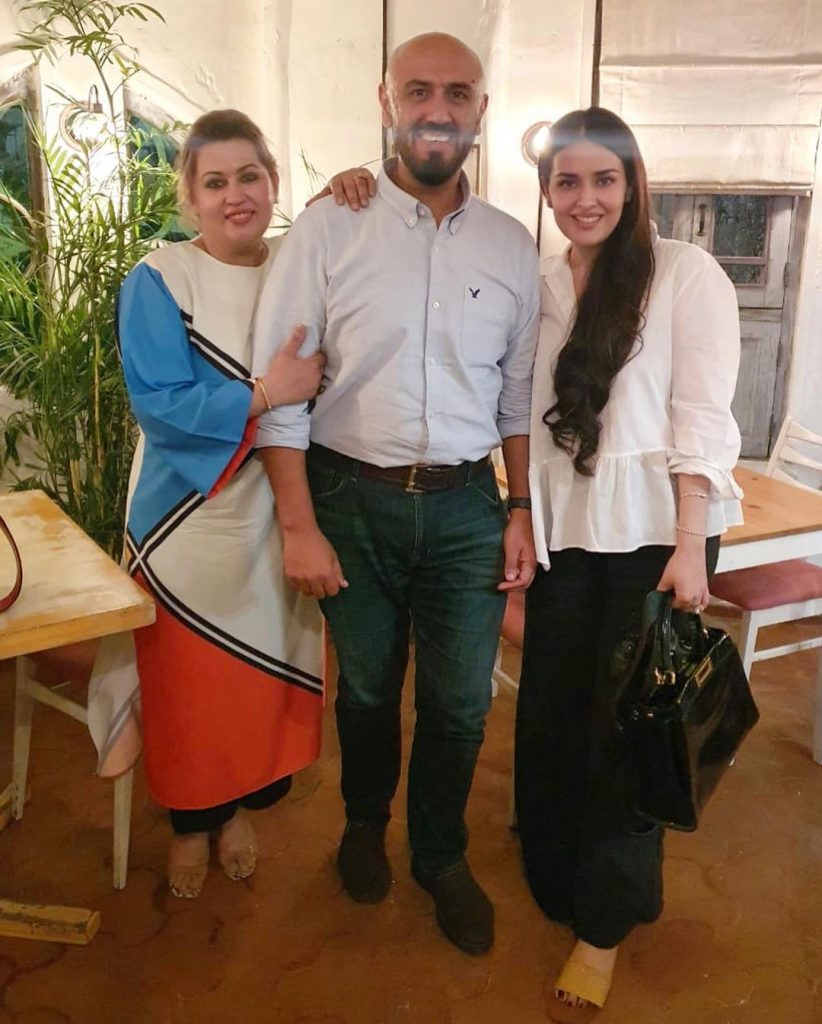 Latest Pictures Of Makeup Artist Natasha Khalid With Her Family