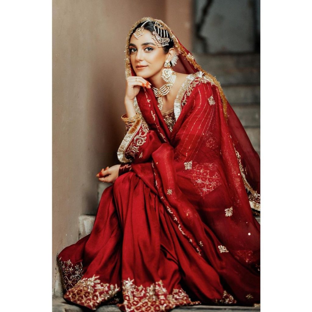 Maya Ali Stuns As Traditional Bride From Pehli Si Mohabbat