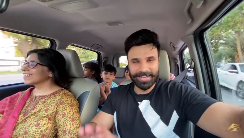 Rahim Pardesi Surprised His Wife