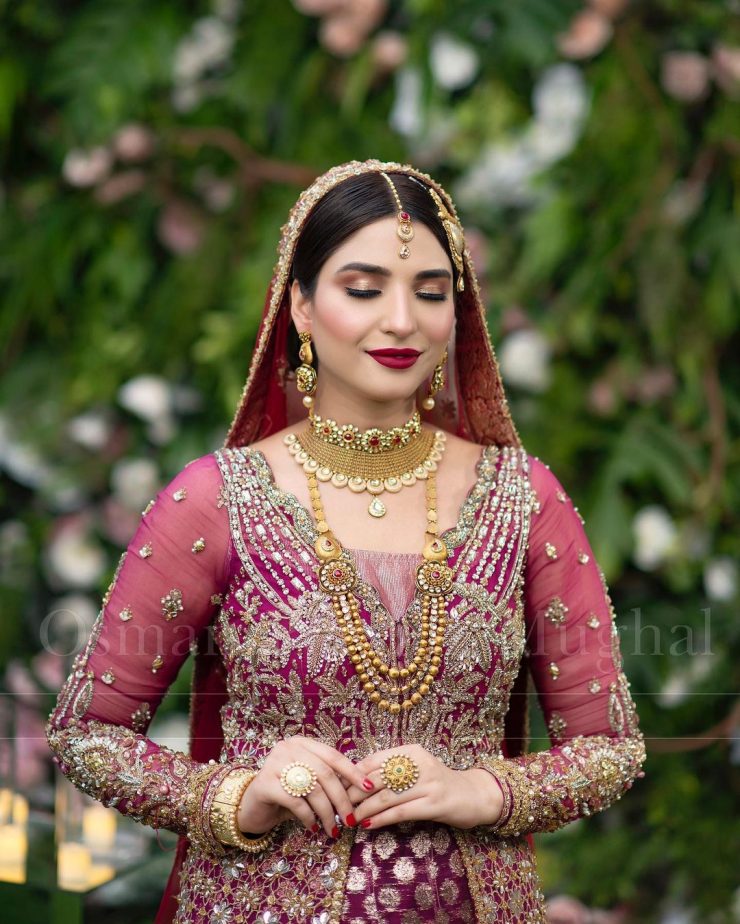 Ramsha Khan Looks Like A Diva In Her Latest Bridal Shoot | Reviewit.pk