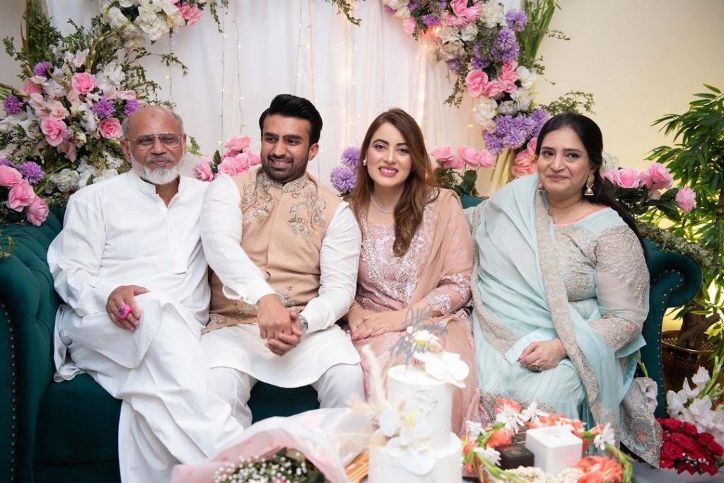 HD Pictures From Engagement Ceremony Of Shagufta Ejaz's Daughter