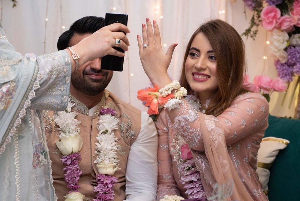 HD Pictures From Engagement Ceremony Of Shagufta Ejaz's Daughter