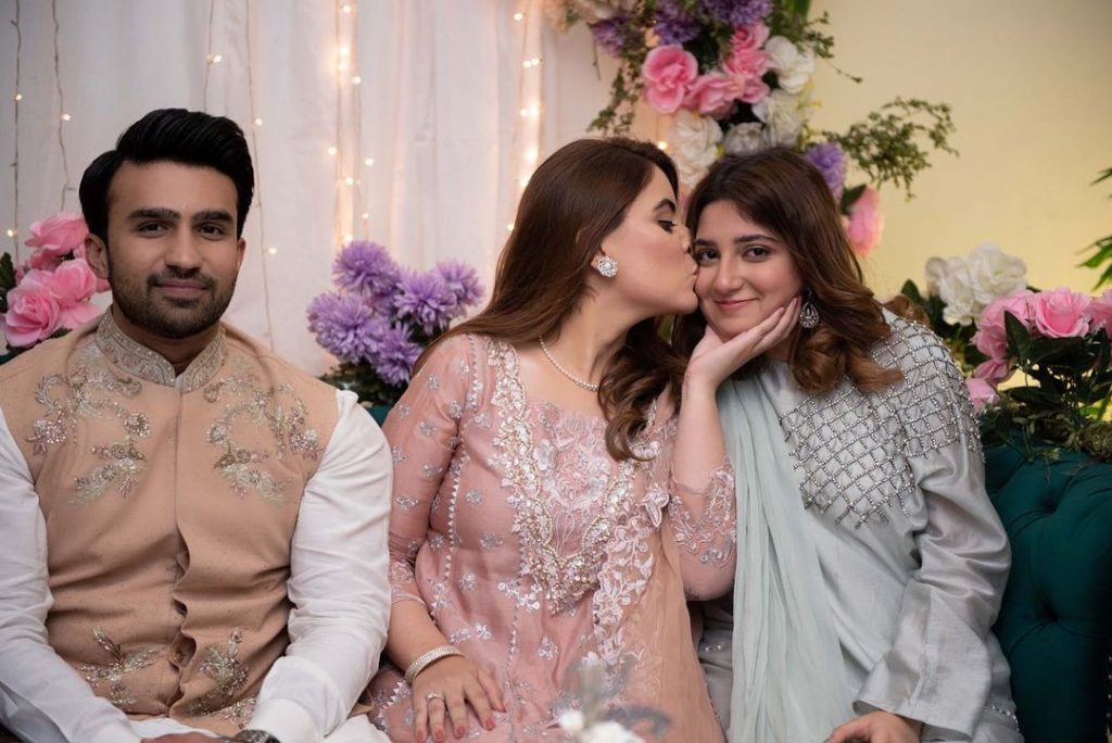 HD Pictures From Engagement Ceremony Of Shagufta Ejaz's Daughter