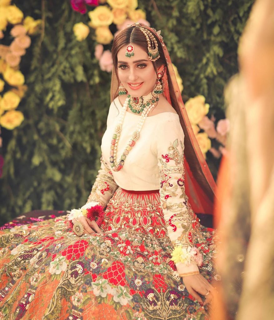Sidra Niazi Dolled Up As A Traditional Bride In Her Recent Shoot