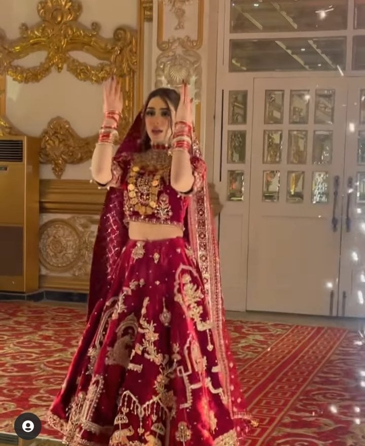 Public React To Viral Dance Video Of A Bride's Entry At Her Wedding