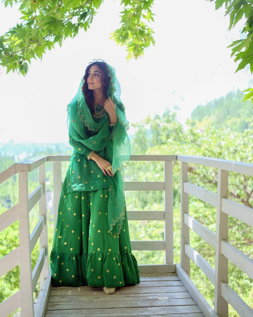 Aiman Khan & Maya Ali Gracing The Shades Of Green With Elegance