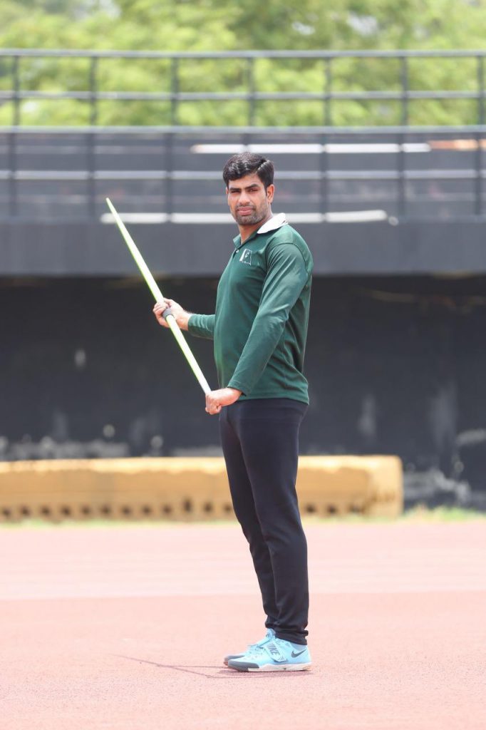 Celebrities Wishing Arshad Nadeem Who Reached Final Round Of Javelin Throw Reviewit.pk