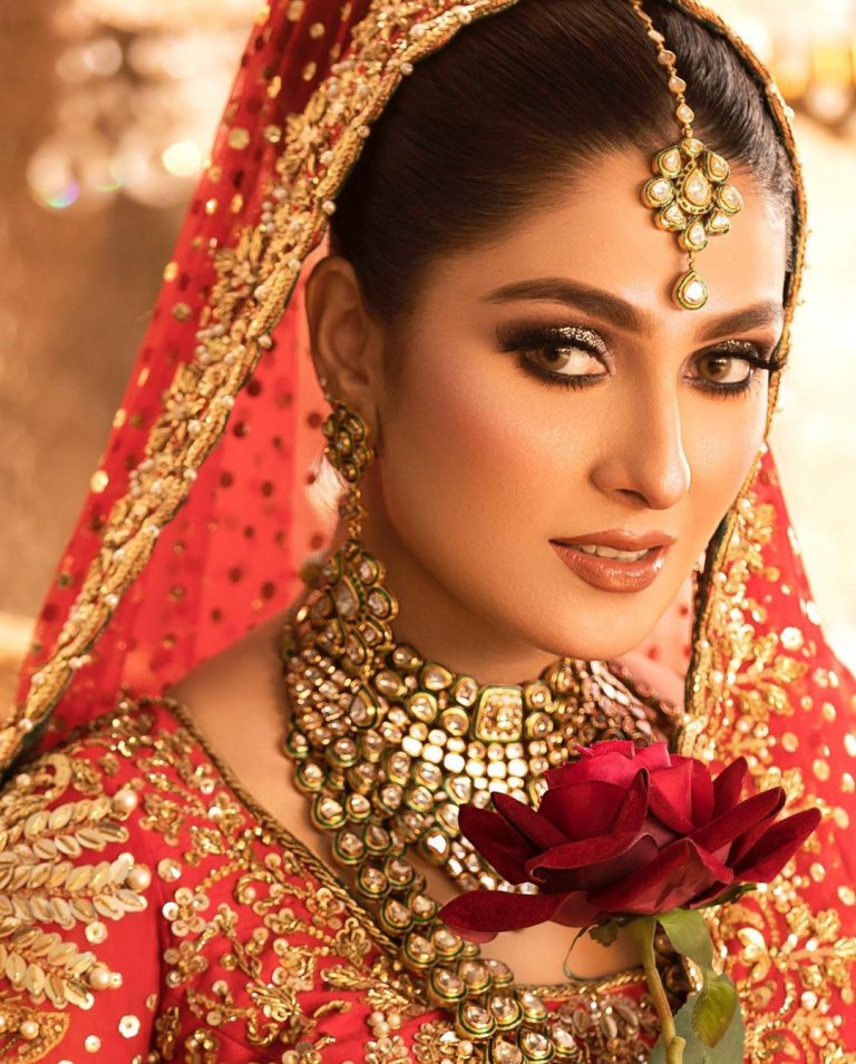 Ayeza Khan Flaunts Elegance In Her Latest Bridal Shoot Reviewitpk 8178