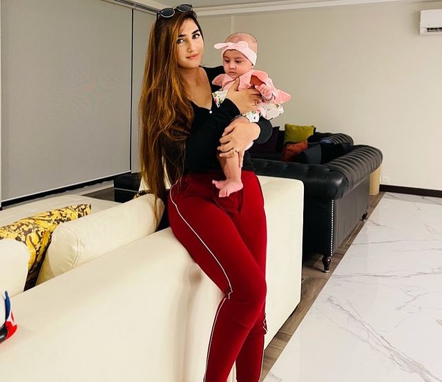 Latest Adorable Pictures Of Hassan Ali's Daughter Helena