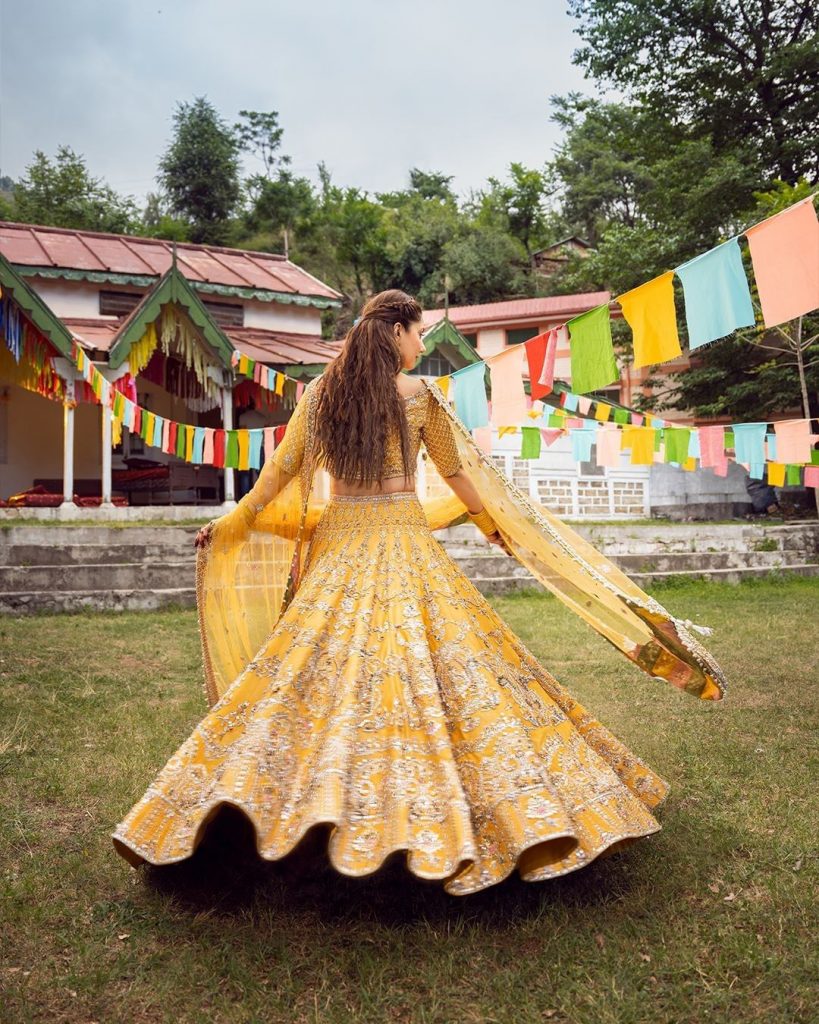 Mahira Khan Stuns In Yellow Bridal Lehnga Choli By Faiza Saqlain