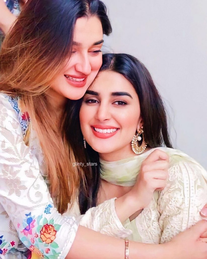Pakistani Actresses With Their Pretty Sisters