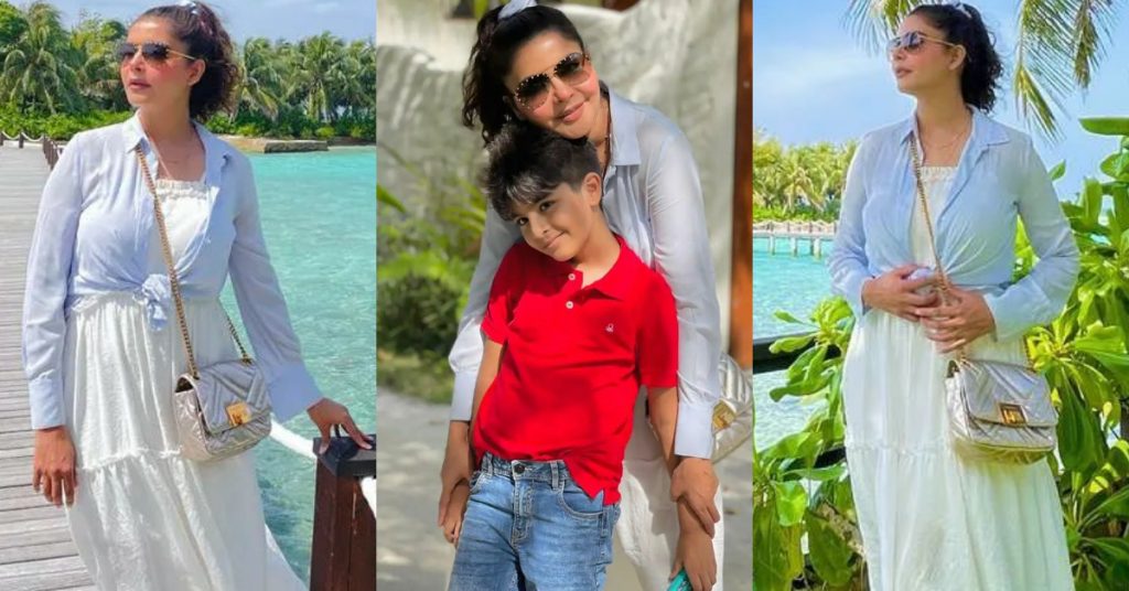 Adorable Picture From Nida Yasir's Vacay Spree In Maldives