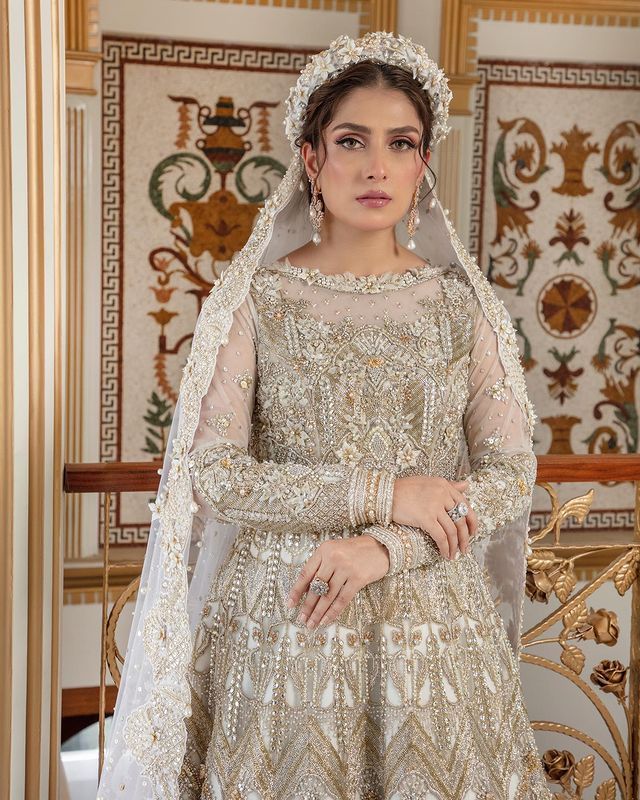 Ayeza Khan Looks Like A Goddess In Ivory Bridal Ensemble