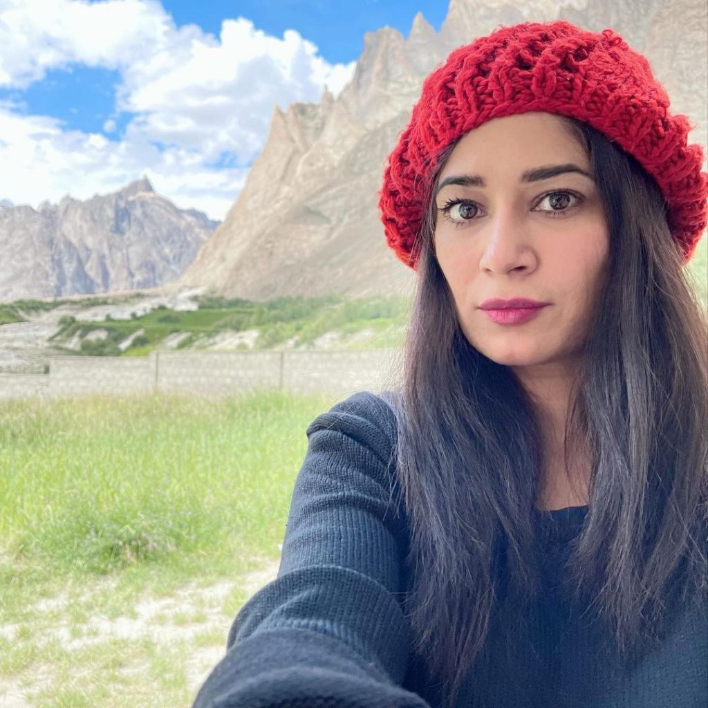Faiza Gillani Beautiful Pictures From Family Vacations