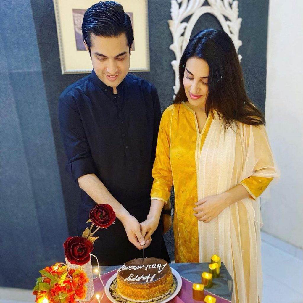 Farah Iqrar Beautiful Pictures With Husband Iqrar Ul Hassan