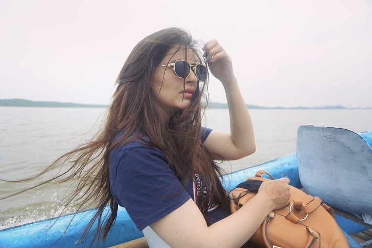 Alluring Pictures Of Fatima Effendi And Kanwar Arsalan From Vacations