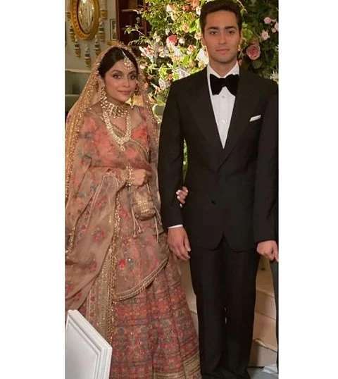 Maryam Nawaz's Daughter-In-Law Wore A Sabyasachi Bridal Ensemble On Nikkah