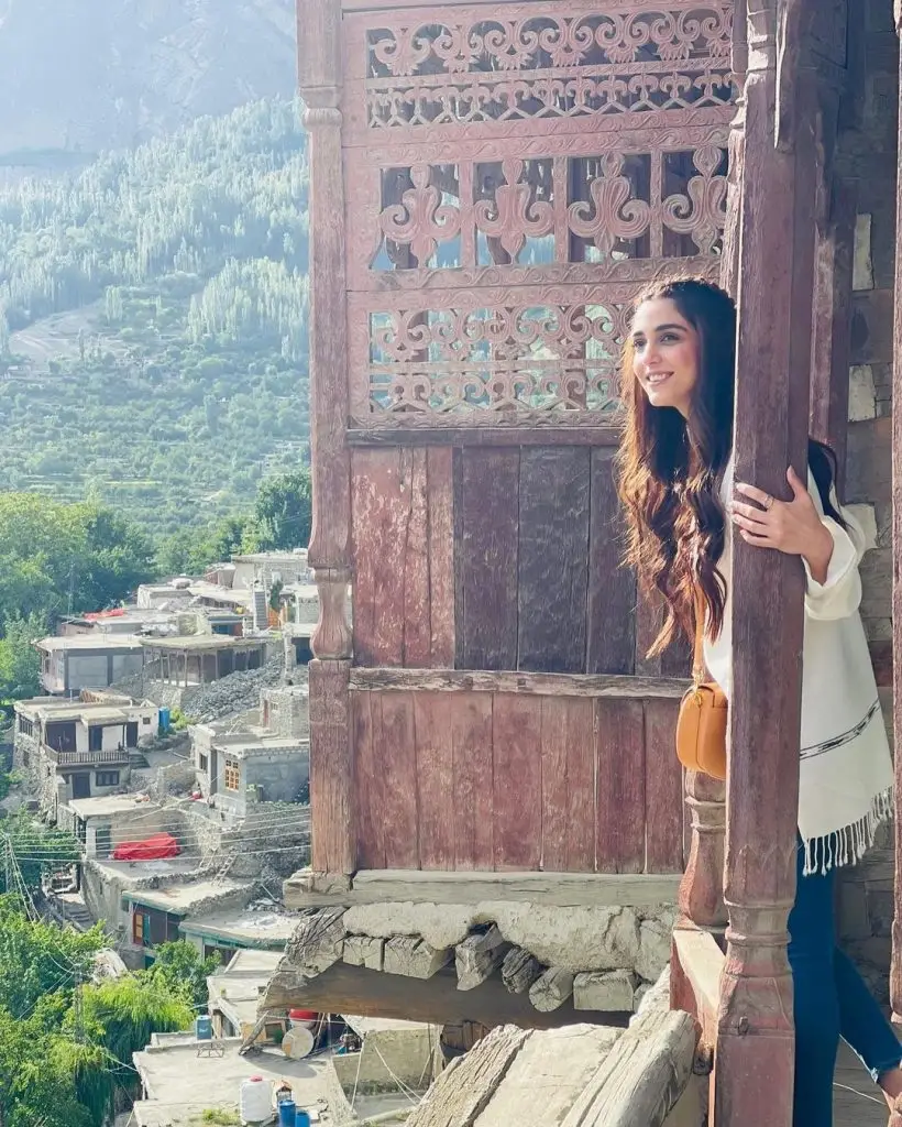 Maya Ali New Pictures From Hunza Valley