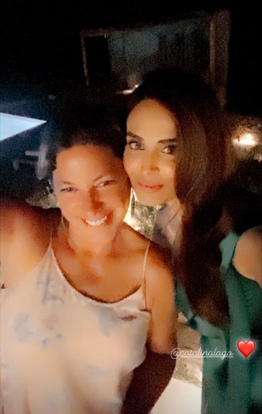 Mehreen Syed Celebrates Her Birthday In Greece With Friends