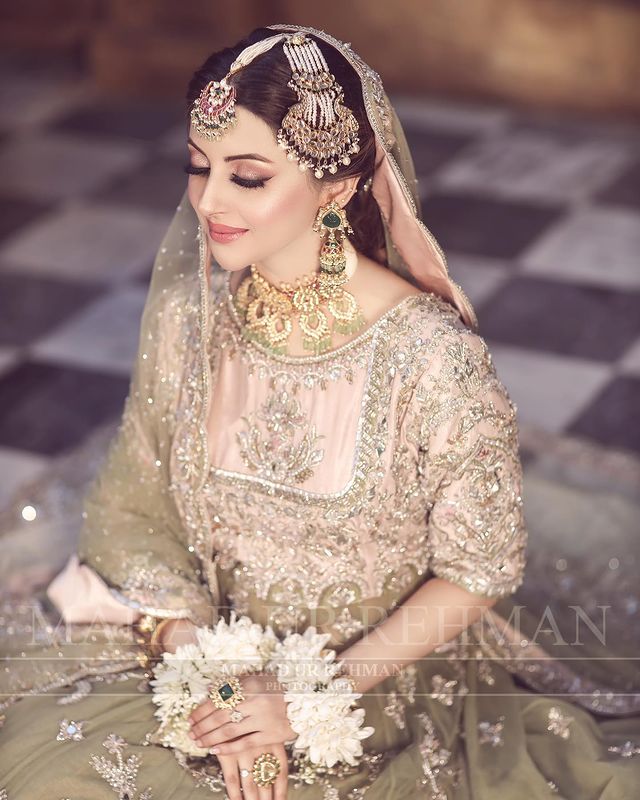 Moomal Khalid Looks Undeniably Gorgeous In Her Latest Bridal Shoot ...