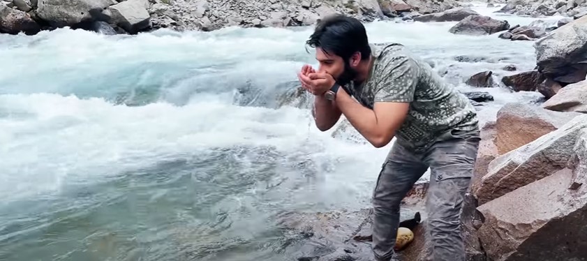 Muneeb Butt's Latest Vlog Is All About His Trip To Gilgit-Baltistan