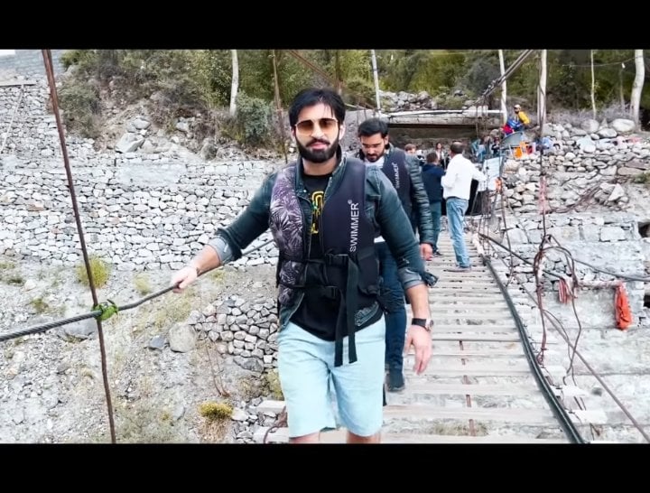 Muneeb Butt Exploring Gilgit Baltistan With Family-Latest Vlog