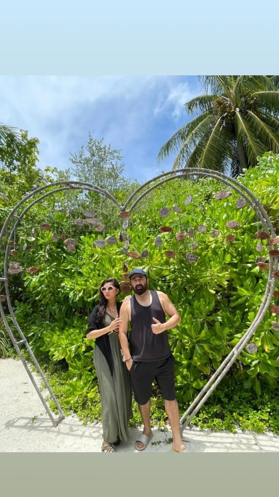 Nida Yasir And Yasir Nawaz Vacationing In Maldives - Latest Pictures