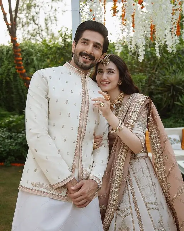 Sana Javed And Bilal Ashraf Pair Up For Shadmani By Qalamkar