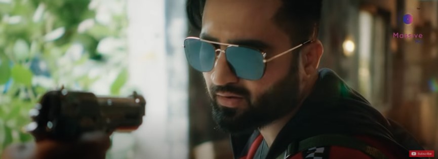 People Are Loving The Teaser Of Falak Shabir's New Song "Lagay Pyari" Featuring Sarah Khan