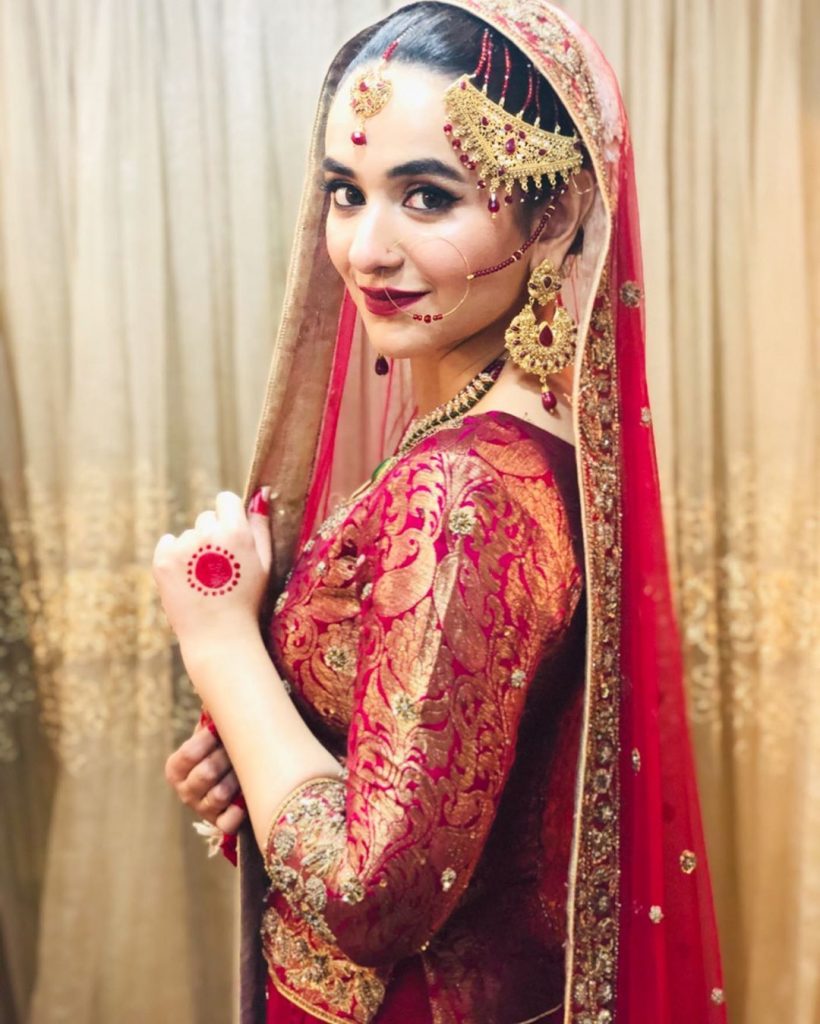 Top Five Elegant Bridal Looks of Yumna Zaidi | Reviewit.pk