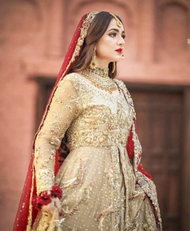 Top Five Elegant Bridal Looks Of Yumna Zaidi 