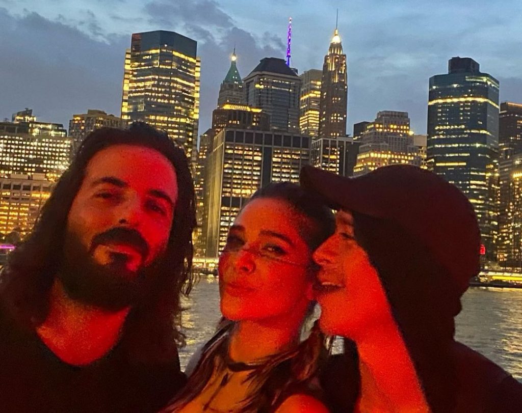 Ayesha Omar Treats Fans With New York Trip Pictures