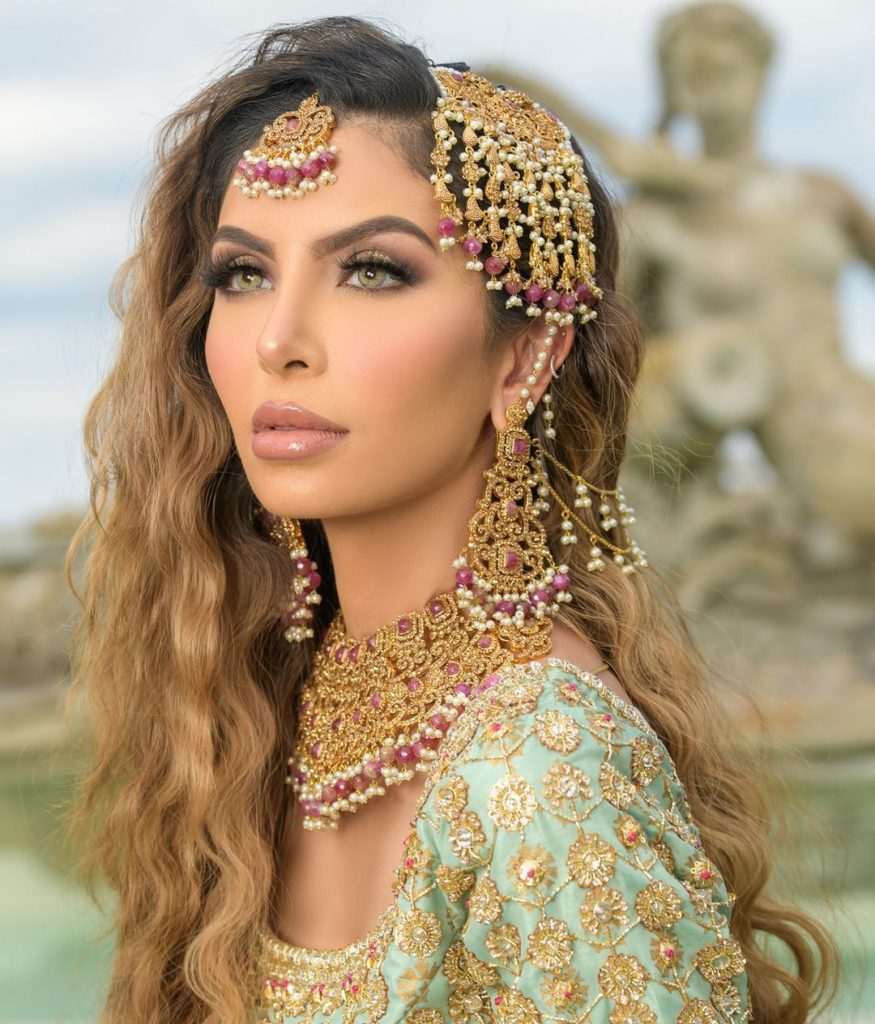 Faryal Makhdoom Epitomizes Beauty In Her Latest Bridal Shoot