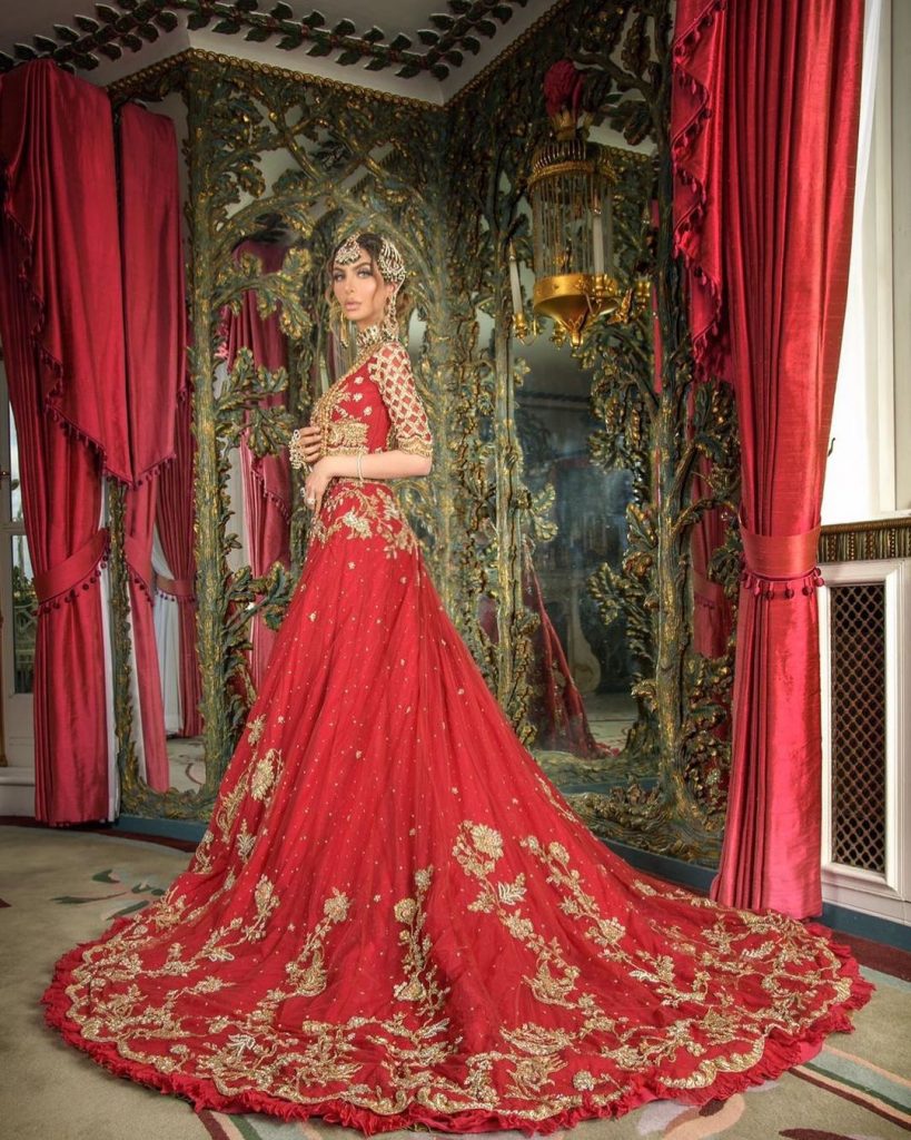 Faryal Makhdoom Epitomizes Beauty In Her Latest Bridal Shoot