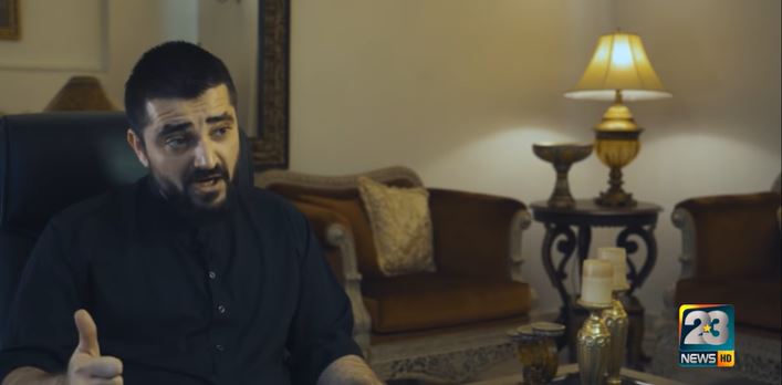 What Role Does Hamza Ali Abbasi's Wife And Family Play In His Spiritual Journey