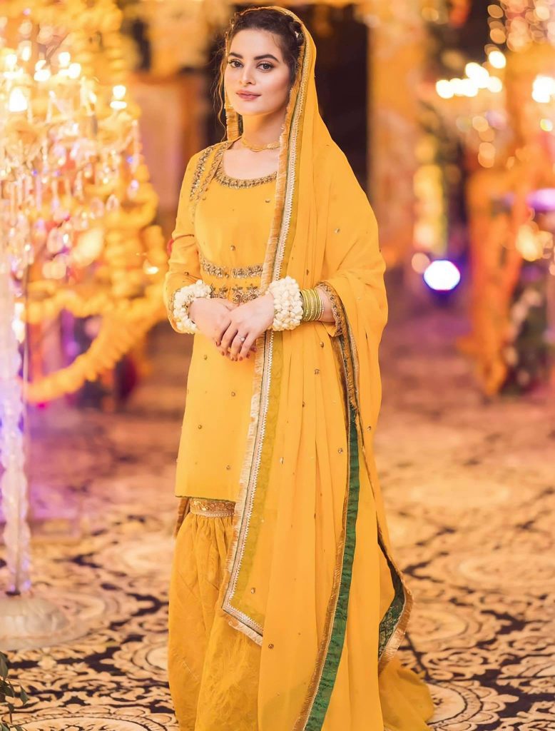 Pakistani on sale dholki dresses