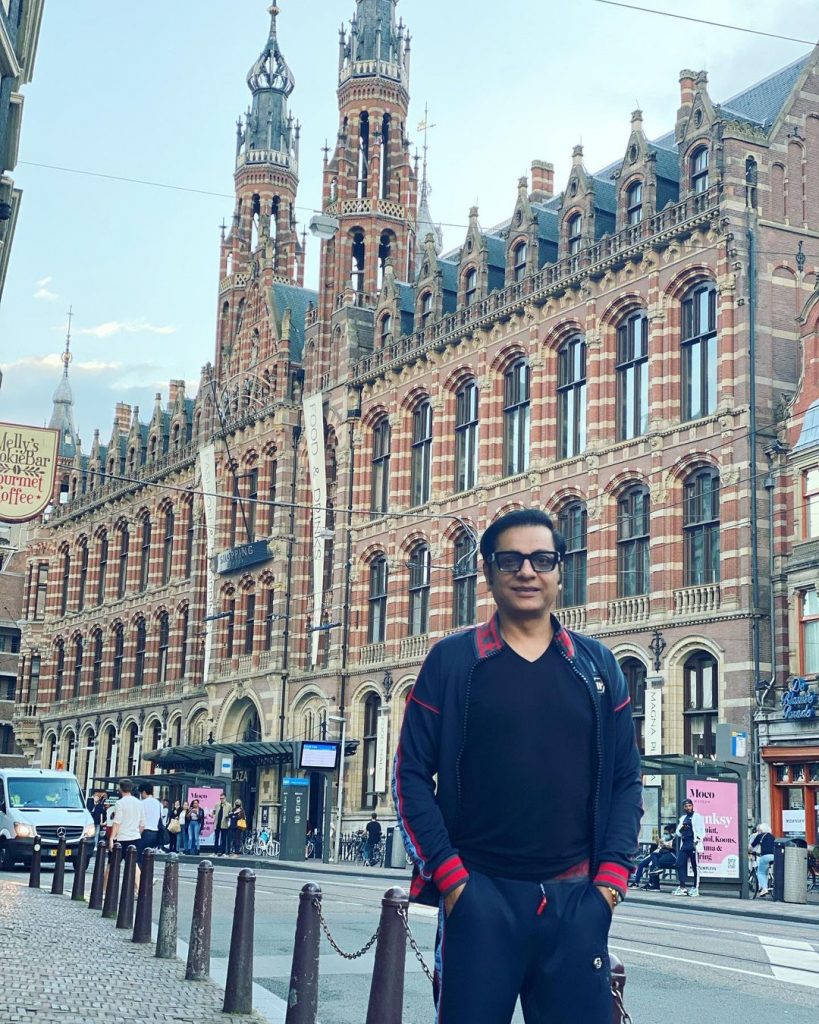 Recent Vacation Pictures Of Nabeel Zafar