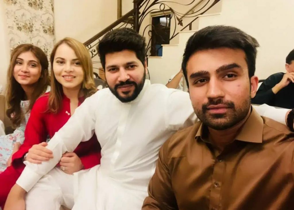 Shagufta Ejaz Hosts Dinner - Family Pictures