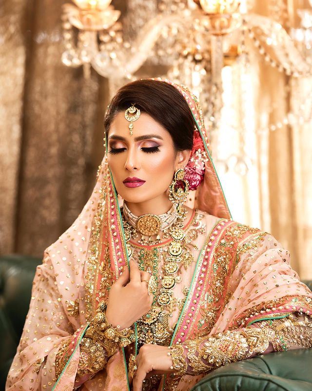 Ayeza Khan Looks Regal In Gorgeous Bridal Ensembles By Nomi Ansari